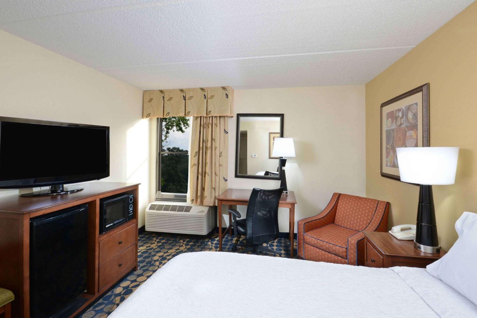 Hampton Inn Fayetteville Fort Bragg Exterior foto